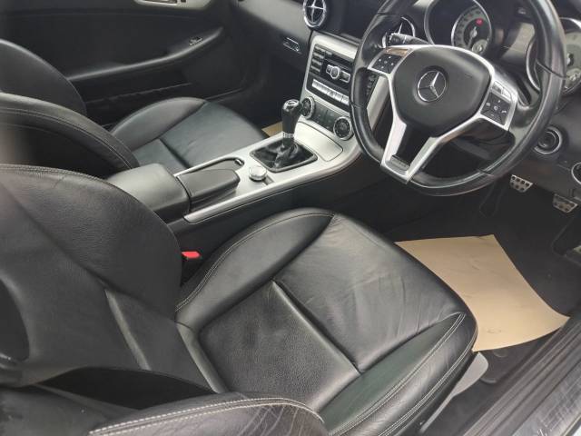 2013 Mercedes-Benz SLK 1.8 SLK 200 BlueEFFICIENCY AMG Sport 2dr